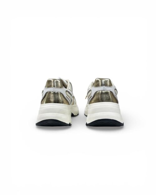 sneakers dettagli dorati